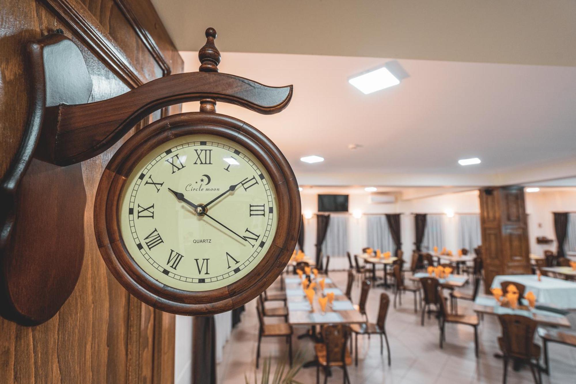 Hotel Rabbit Bran Moieciu de Jos Ngoại thất bức ảnh