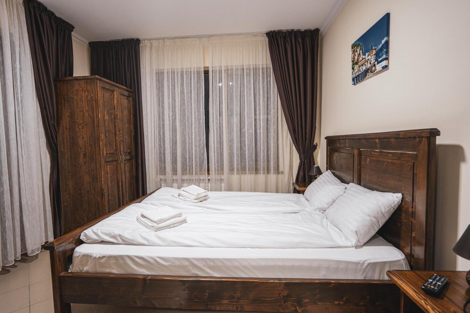 Hotel Rabbit Bran Moieciu de Jos Ngoại thất bức ảnh