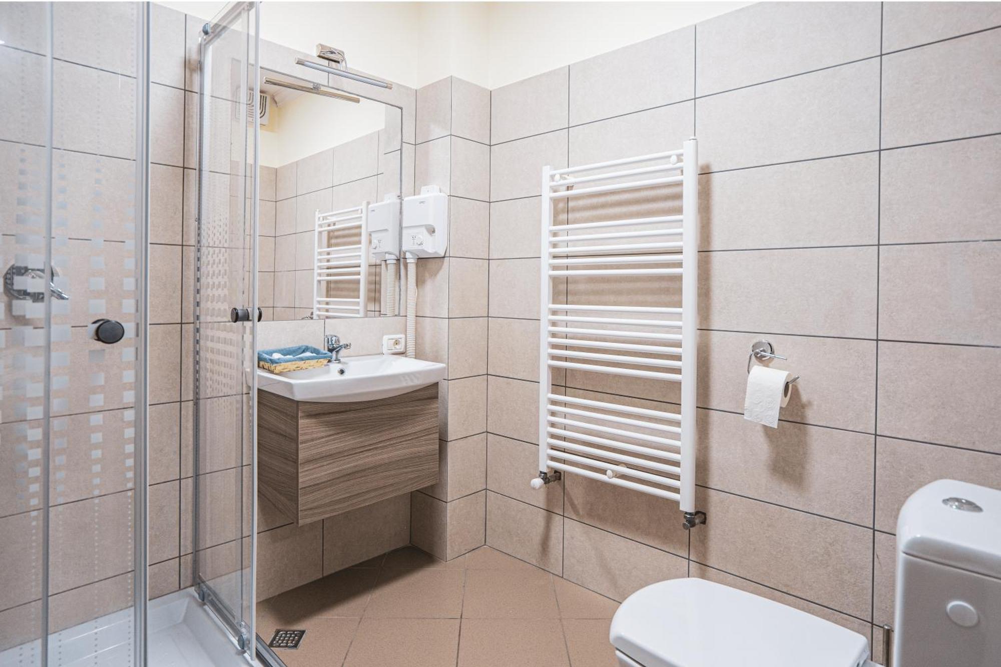 Hotel Rabbit Bran Moieciu de Jos Ngoại thất bức ảnh